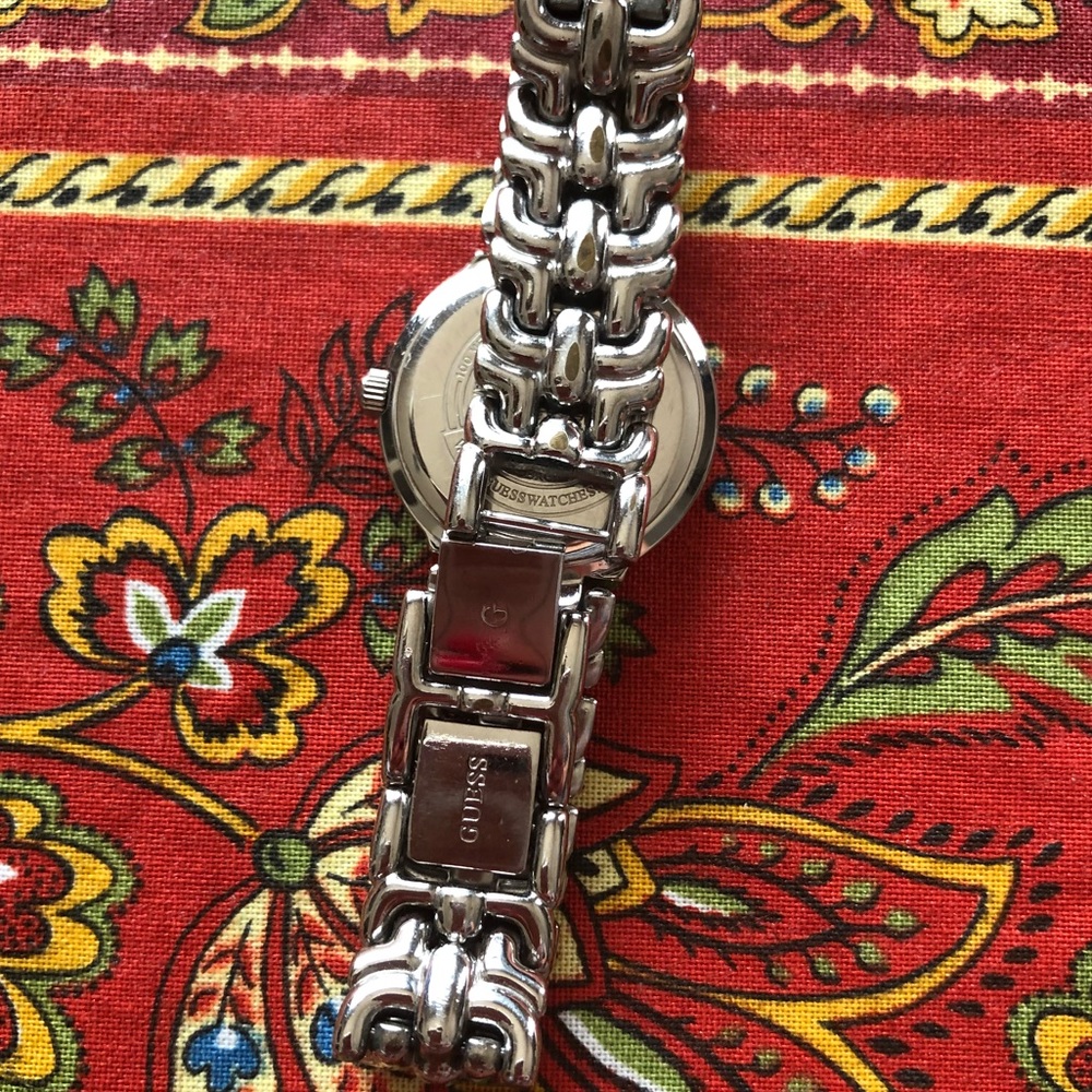 Guess Watch - Picture 4 of 4